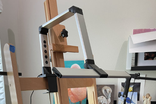 New Easel light, The Bear continues